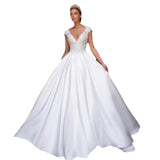 White V-Neck Wedding Dress 2026 New Lace Elegant Lace Stern Bridal Ceremonial Yarn Outdoor Lawn Wedding HZ0517
