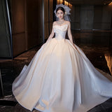 Sing Face Light Wedding Dress 2026 New Bride High-End Main Yarn High-End Texture Boobs Go Out Of The Yarn French Retro Tail HZ0517