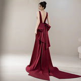 Dew Back Toasting French High-End Feeld Fascling Fasame Banquet Dress Bride Wedding Deep V Dress HZ0517