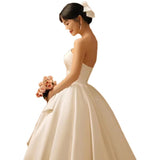 2026 New Casual Pipe Top Slimd Sinter Wedding Dress Butterfly Super Fairy Bride Wedding Veil HZ0517