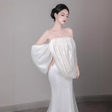 Happy Morning Dress Female Bride Engagement Dress French Light Wedding Dress Yarn Chest Toasting Small White Dress HZ0517