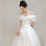 French One-Word Shoulder New White Yarn Yarn Bridal Small High Quality Light Wedding Dress HZ0517