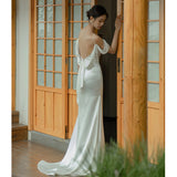Suspension Belt Light Wedding Dress French Retro Travel Simple White Thin Fishtail Skirt Small Drag Korean Welcome Yarn HZ0517