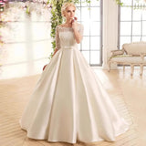 Wedding Dress 2026 Spring New Long-Sleeved Bare Back Lace A-Word Drag Outdoor Wedding Dress HZ0517