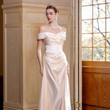 French-Style Linden Face Shoulder Light Wedding Dress Bride Simple Go Out Yarn Super Xian Sen System Body Fishtail White Dress Dress HZ0517