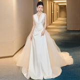 French Hanging Neck Light Wedding Dress 2026 New Temperament V Collar High-End Niche Denswear Fading Engagement Dress Dress HZ0517