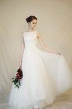2026 New One-Word Shoulder Retro Light Yarn Simple Small Man To Go Out Temperament Fairy Fairy Wedding Dress HZ0517