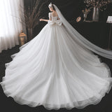 French Main Wedding Dress 2026 New Bridal Court Style Temperament Retro Princess Windy Tail Thin Wedding Dress HZ0517