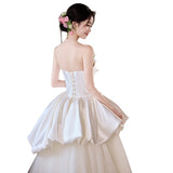 Dived French-Style Fascling Face Light Wedding Dress 2025 New Bridal Engagement Thin White Dress Exterior Welcome Yarn HZ0517