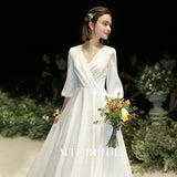 White Light Wedding Dress 2026 New Garden Teen Temperament In Line With The Simple French Set Of Dress HZ0517