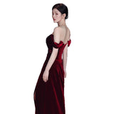 One-Word Shoulder Toasting High-Level Wedding Engagement Dress Light Luxury Small Velvet Banquet Presided Over The Fishtail Dress HZ0517