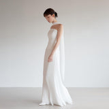 Temperament Breast Folded Light Wedding Dress Shoot Niche Lawn Wedding Simple Main Wedding Dress Engagement Certificate Elegant White Yarn HZ0517
