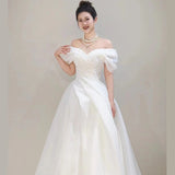 French One-Word Shoulder New White Yarn Yarn Bridal Small High Quality Light Wedding Dress HZ0517