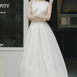 Simplicity And Light Wedding Dress French New Bride Go Out Yarn Small Tail Temperament Banquet Evening Dress Summer HZ0517