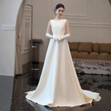 French Light Wedding Dress Bride Simple Temperament Density Retro Welcome White Dress Dress Small Tail Yarn HZ0517