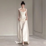 E-O-Endo Light Wedding Dress Bridal French Simple Temperament Vertiny Slings Go Out Yarn Fishtail Welcome Dress HZ0517