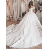 The New 2026 Long-Sleeved V-Neck Temperament White V-Neck Mid-Rise A-Shaped Wedding Dress Adult Short Wedding Dress Supply HZ0517