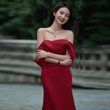 A Toasting Clothes Bride's New Wine Red Shoulder-Sing-Faced Temperament Fishtail Wedding Evening Dress Dress HZ0517