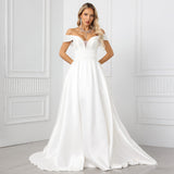 One-Word Shoulder Wedding Dress 2026 New Bridal Small French Retro Vertiny Tugtail Simple Travel Wedding Dress HZ0517