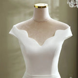 Wedding Dress 2026 New Bridal Fishtail Thin Fashion Simple Large-Size Nest Trip Light Wedding Dress Spring HZ0517