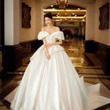 One-Word Shoulder-Senior Shading Main Wedding Dress 2025 New Bridal High-Quality Feeling In The Escape Princess Tail Out Of The Door Light Yarn HZ0517
