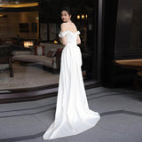West Queen's Light Wedding Dress Short Simple White One-Word Shoulder Welcome Yarn Bridal Registration Dress Can Be Worn Daily HZ0517