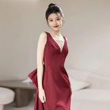 Dew Back Toasting French High-End Feeld Fascling Fasame Banquet Dress Bride Wedding Deep V Dress HZ0517