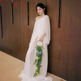 Morning Dress Female Bride Wedding Light Wedding Dress White Simple Engagement Certificate Go Out Niche Design Feeling Shoulder Evening Dress HZ0517