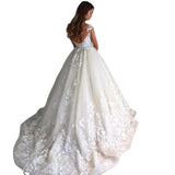 Main Wedding Dress 2026 Bride Wedding Fashion Heavy Industry Court Wind Tail Wedding Dress White Dress Small Thin HZ0517
