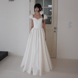 Sweet And Light Wedding Dress Princess Bubble Sleeve Out Of The Yarn Small Simple Travel Photo License Small White Dress Lawn Main Wedding Dress HZ0517