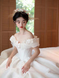 One-Word Shoulder Light Wedding Dress 2026 New Bridal Densine Out Of The French Style Simple Tail Welcome Yarn HZ0517