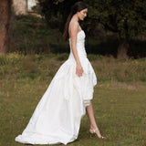 Brassing Retro Taffeta Wedding Dress Before The Short After The Long Niche Bride Outdoor Wedding Thin Main Yarn Travel Shot Light Wedding Dress HZ0517