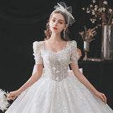 French Main Wedding Dress 2026 New Bridal Court Style Temperament Retro Princess Windy Tail Thin Wedding Dress HZ0517