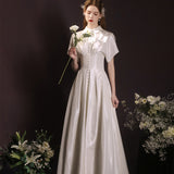Bride Light Wedding Dress 2026 New License Wedding Art Exam Annual Dinner Vintage Temperament White Small Dress Dress Dress Girl HZ0517