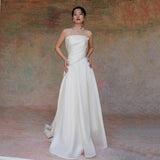 French-Style Linden Light Wedding Dress High-End Small Tective Tective White Small Tail Welcome Dress Bride Go Out Yarn HZ0517