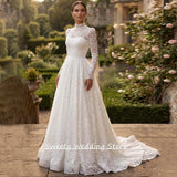 French Lace Wedding Dress 2026 New Bridal Atmosphere Simple High-End Long-Sleeved Summer To Go Out To Welcome The Yarn Small Tail HZ0517