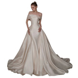 Wedding Dress 2026 New Bridal Temperament High-End Fishtail Wedding Dress Heavy-Shouldered Shawl Main Wedding Dress HZ0517