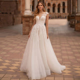 French Retro Lace Light Wedding Dress Bride High-End Smear Bosomy Go Out Yarn To Shoot The Exterior Tail Dress Dress HZ0517