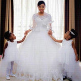 2026 New Retro Lace Affix African Wedding Dress Sexy Shoulder Bridal Dress HZ0517
