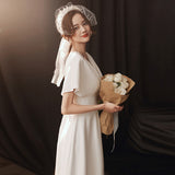 French Light Wedding Dress Women's New Deep V-Neck White Simple French-Style Faucet Large-Size Temperament Banquet Dress HZ0517