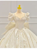 French Retro V-Neck Wedding Dress 2026 New Bride At The Runaway Princess Punt Skirt High-End Texture Small Tail Heavy Industry HZ0517
