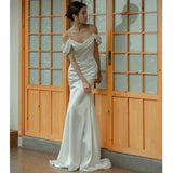 Suspension Belt Light Wedding Dress French Retro Travel Simple White Thin Fishtail Skirt Small Drag Korean Welcome Yarn HZ0517