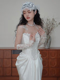 French Light Wedding Dress Sen Is A Simple Small Drag-Tail Embroidery Lace Super Fairy Go Out Yarn Chest To Welcome The Evening Dress HZ0517