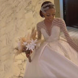 New Wedding Dress Deep V Sexy Atmospheric Long Sleeve Tail Wedding Dress 2026 New Body Repair Yarn Spring HZ0517