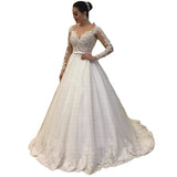 2026 New Temperament Bridal Woman Deep V-Neck Simple Long-Sleeved Lace Slimming Main Wedding Dress HZ0517